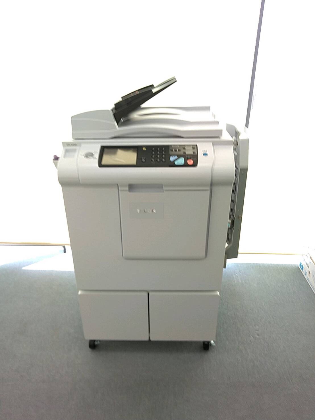 RICOHデジタル印刷機DD5450 - 株式会社カルタン OA機器・事務機の総合